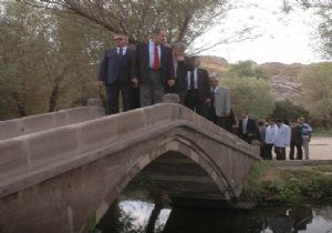 Günay'den turizm değerlendirmesi